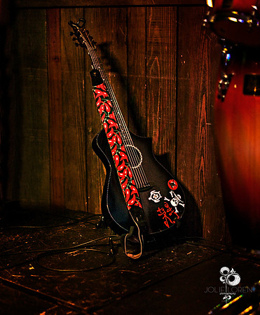 mikekavoA_006TT