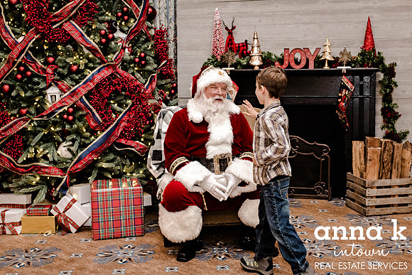 AnnaK_Santa_070_proof