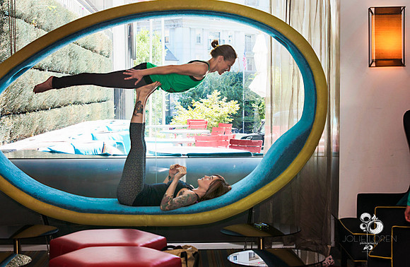 2-YogaMarket_085_web