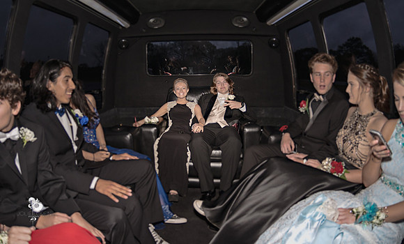 Prom2016_380T_web