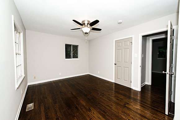 Ellwyn Dr_055T_web