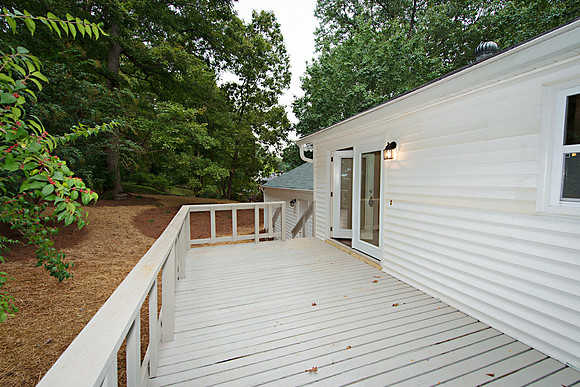 Ellwyn Dr_102T_hires