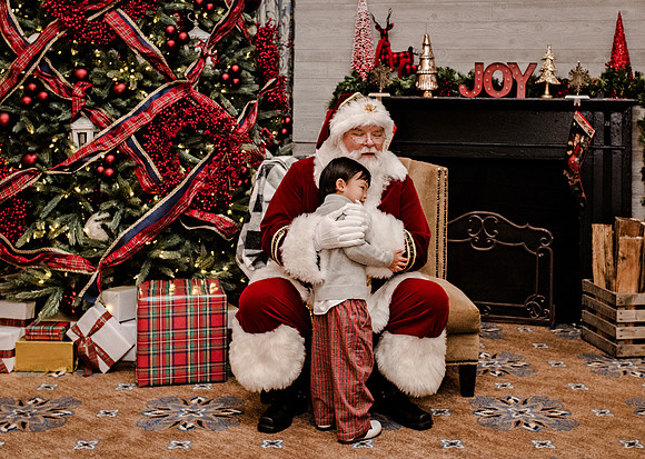 AnnaK_Santa_140_web
