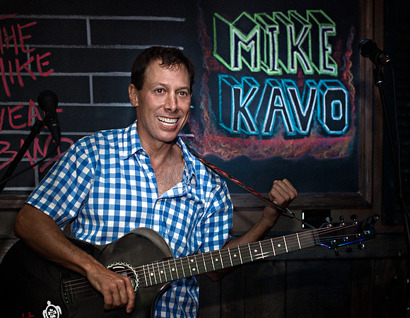 mikekavoB_020TT