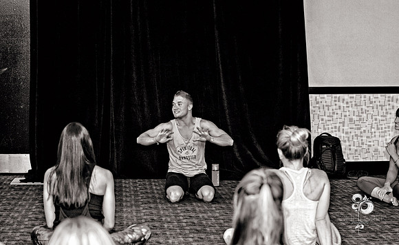 Yoga3A_024TT_web