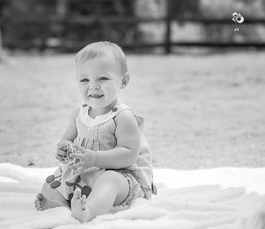 Evelyn_308T-V2_web-5