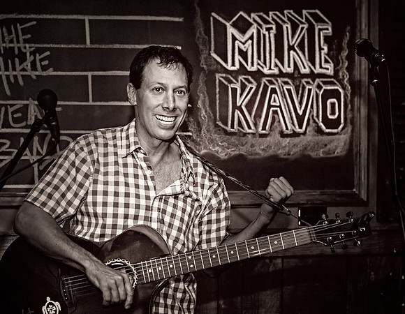 mikekavoB_020TTT