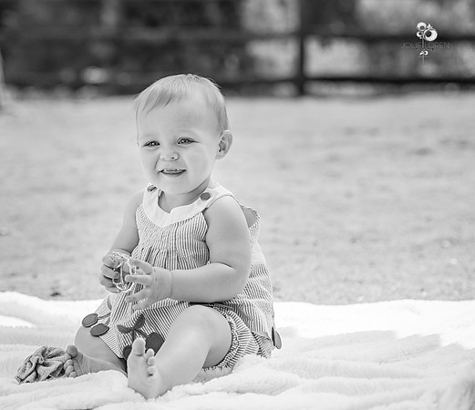 Evelyn_308T-V1_web-3