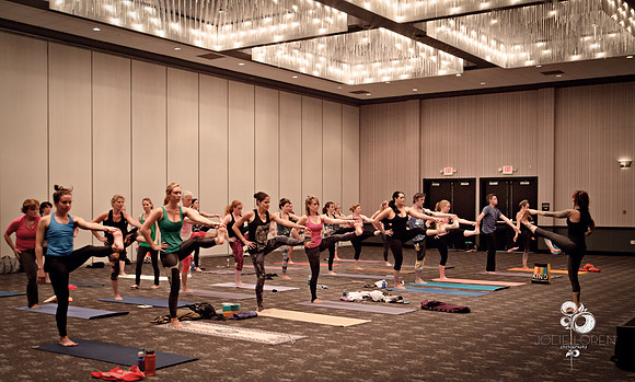 Yoga3A_227T_web